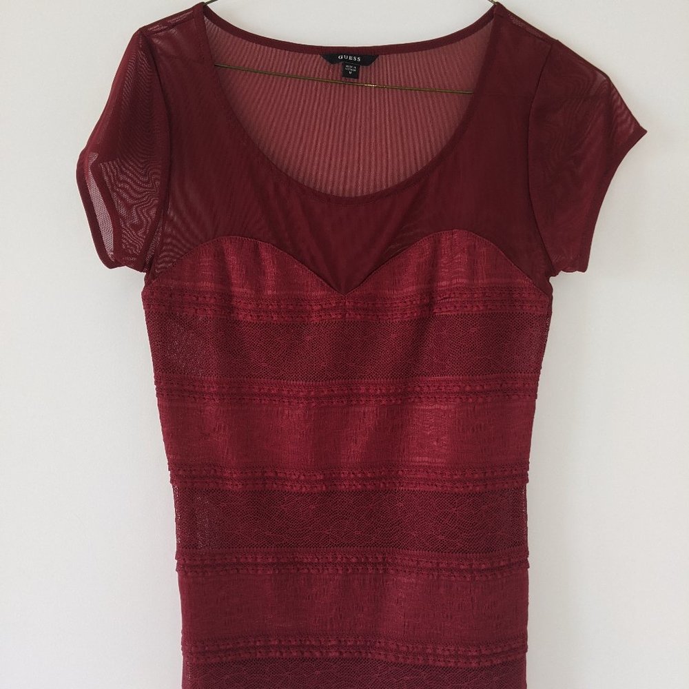 Guess sweetheart sheer lace short sleeve top